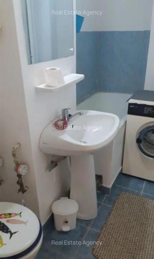 1 camera in zona Garii - 2