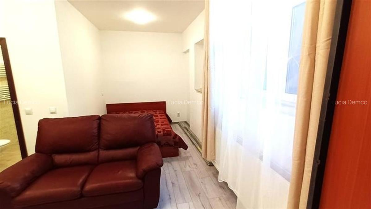 2 apartamente pretabile circuit turistic, Centrul istoric -Strada Postavarului - 10