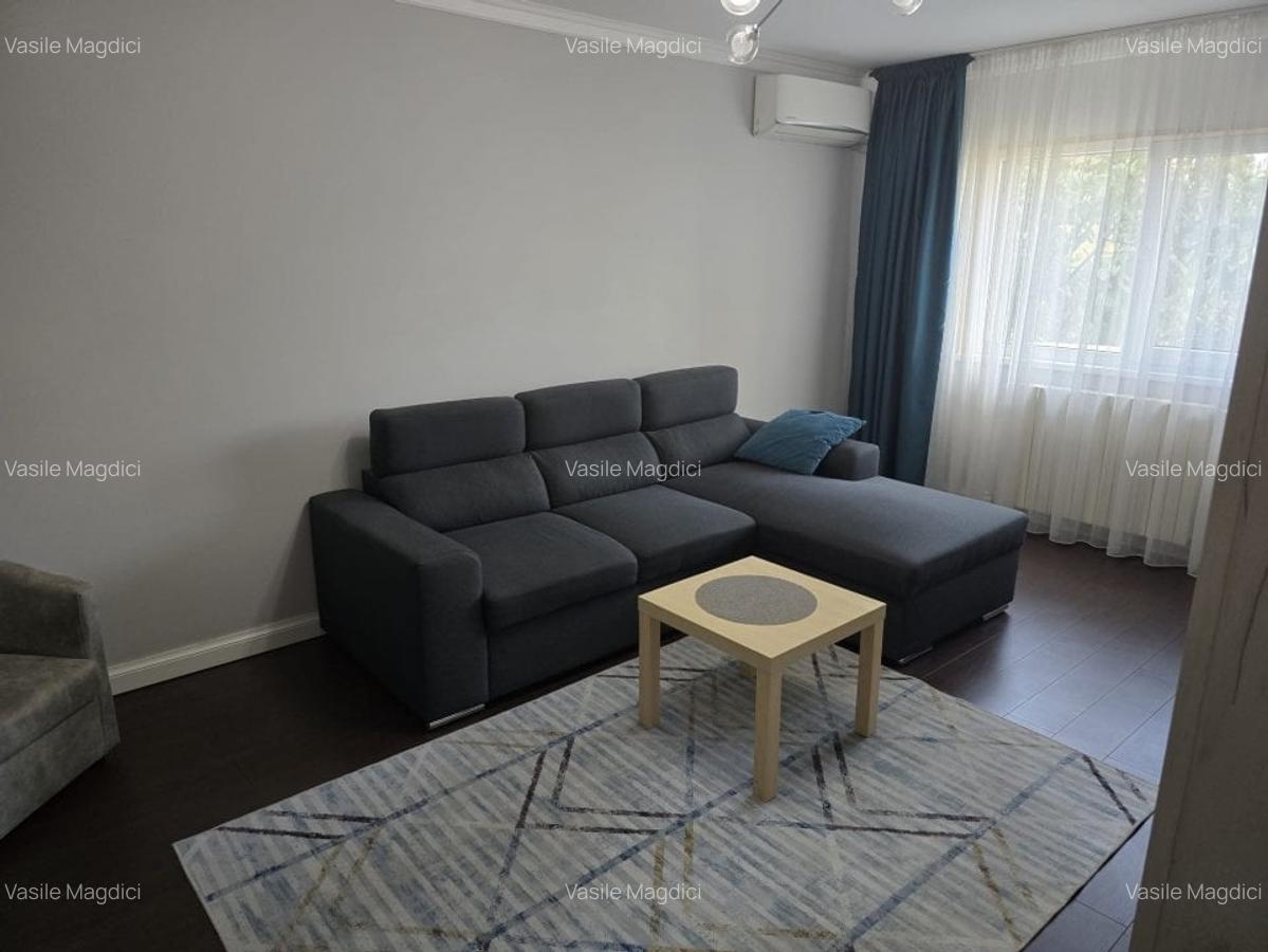 Ap. 2 camere de inchiriat – Faleza Nord, Restaurant Reyna,  etaj 2 - 2