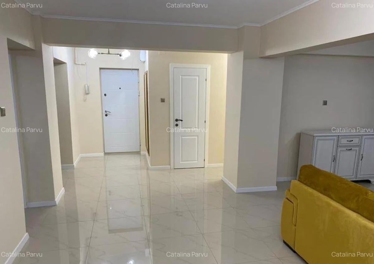 Apartament cu 2 camere decomandat, mobilat în Decebal - 6