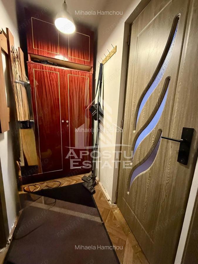 Apartament cu 3 camere, centrala proprie, zona Girocului - 6