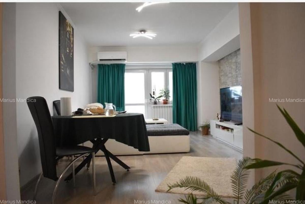 Apartament de 3 camere central Decebal - 1