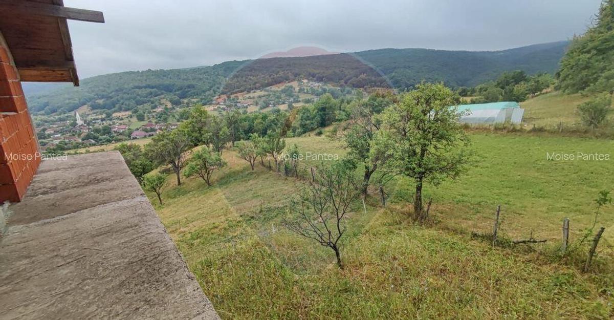 Casa de vacanta cu 6 camere de vanzare Suncuius - 15