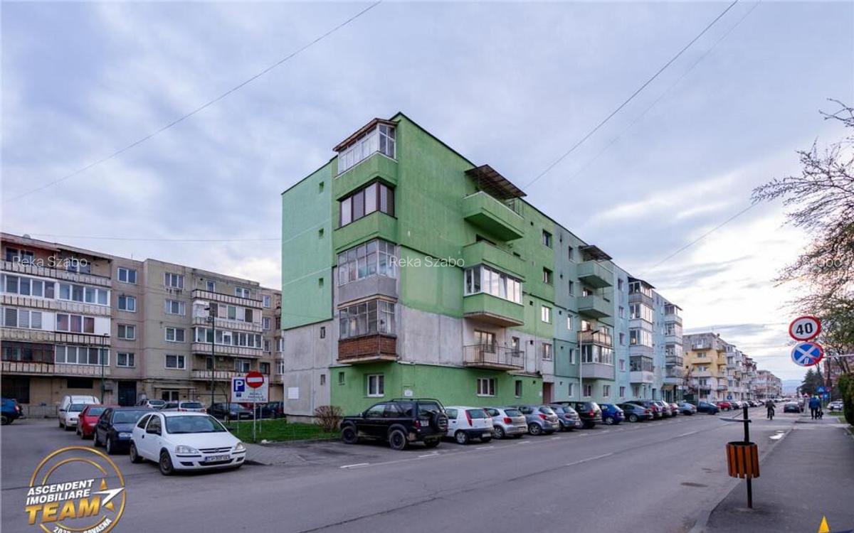 Film! Rezidenta personalizabila, etaj1, cu balcon,Targu Secu - 14