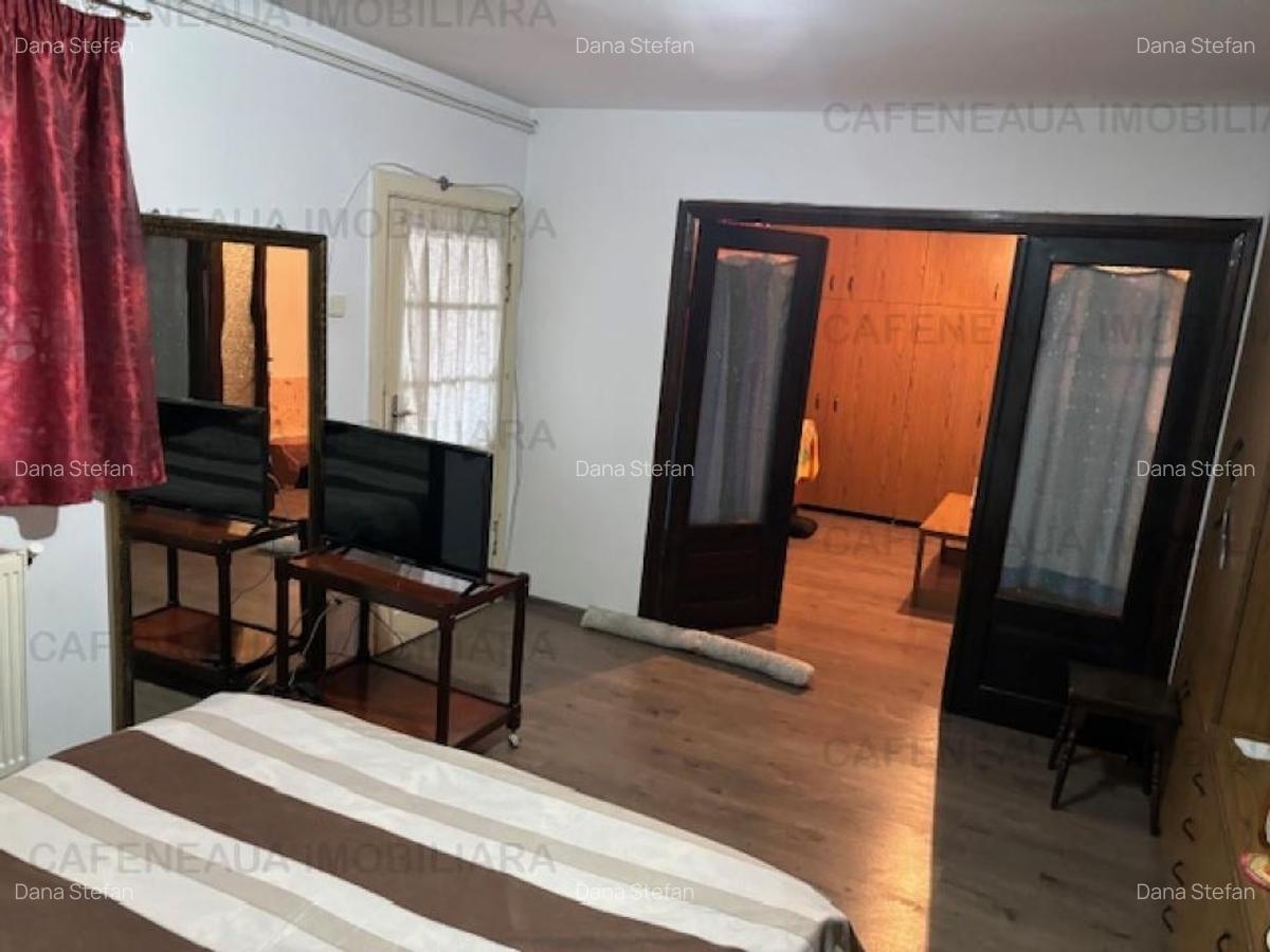 Casă cu 4 camere în Bucureștii Noi - 1