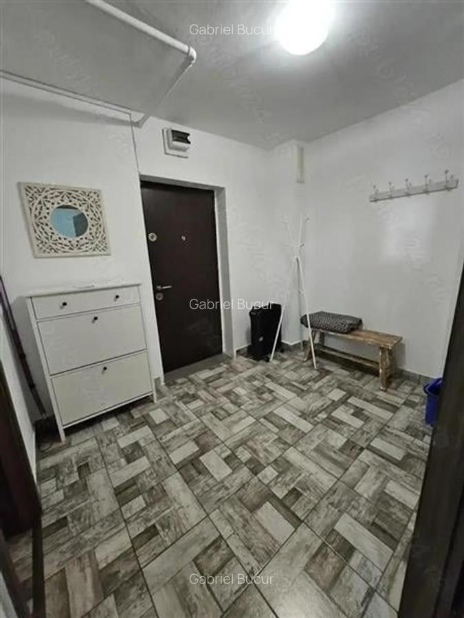 Garsonieră decomandată în Apărătorii Patriei - 1