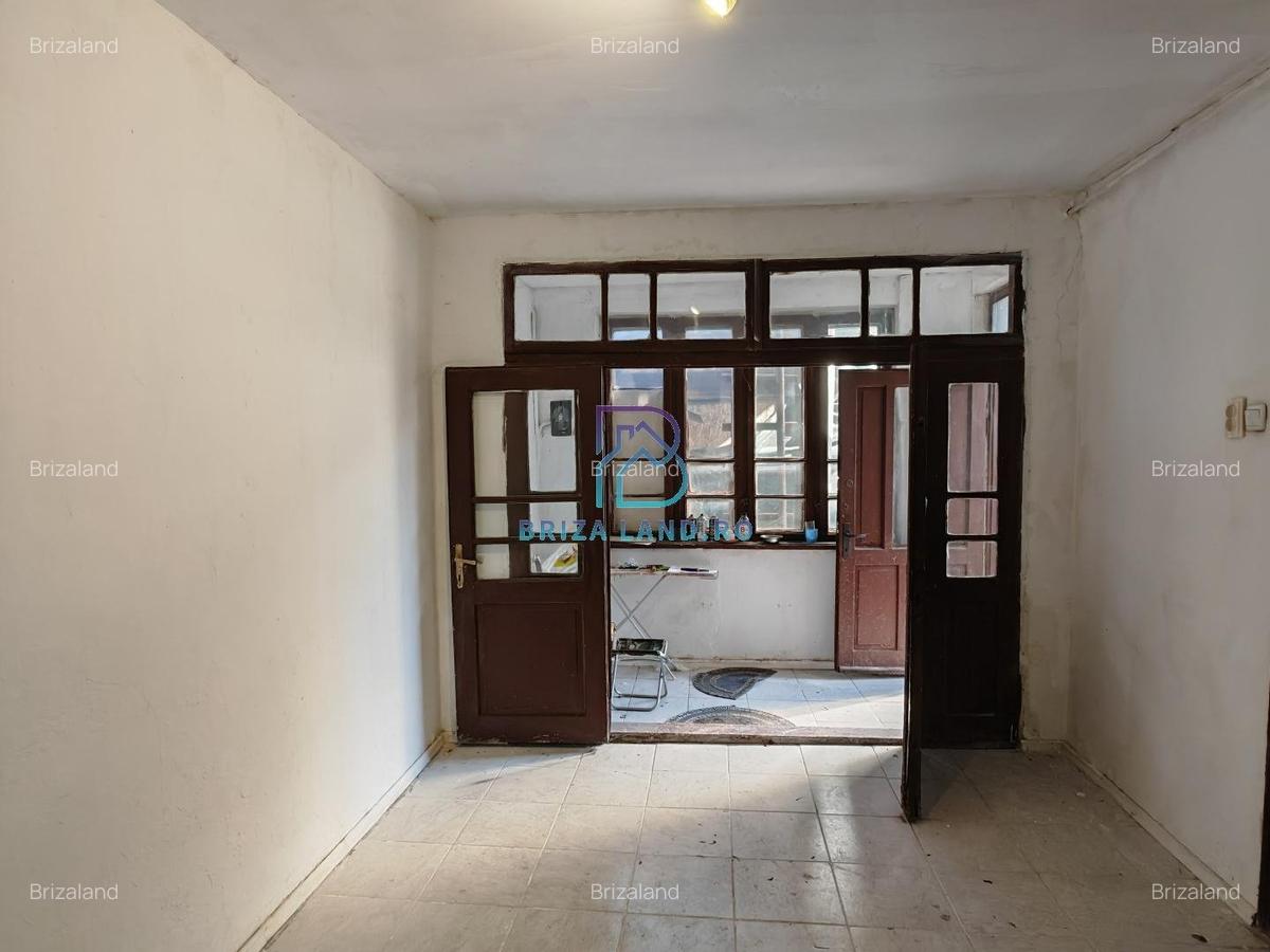Sos. Chitilei, casa sup. 49mp, 2 camere, baie, bucatarie, teren 81mp - 2