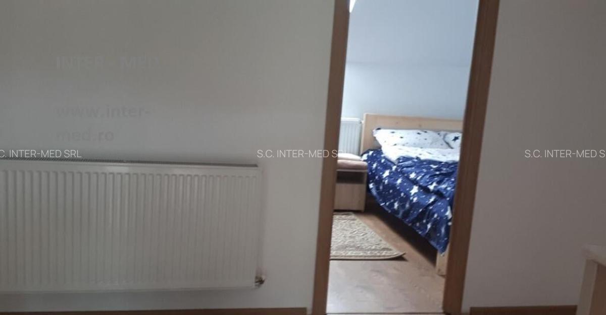 Apartament 3 camere la vila Tocile Sadu - 8