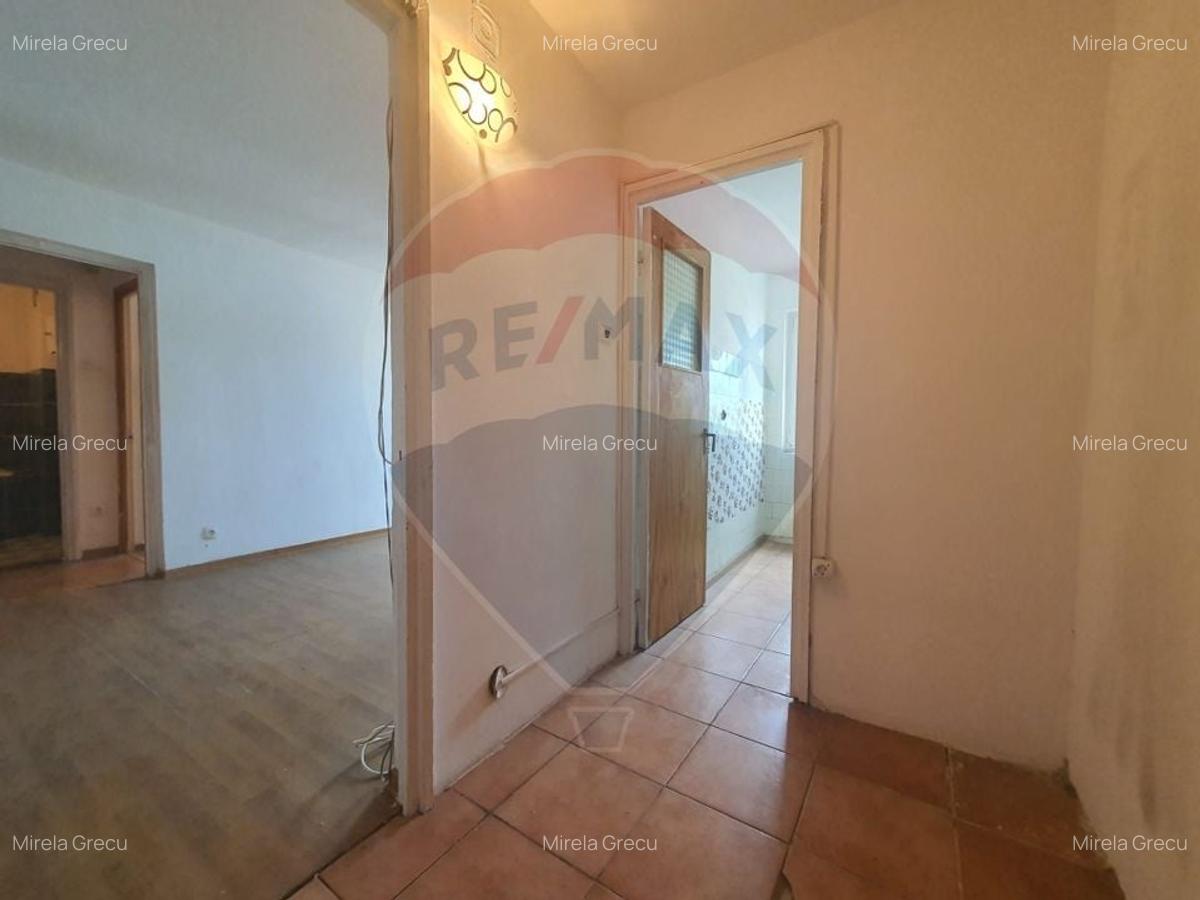 Vanzare Apartament cu 2 camere zona Vitan - 4