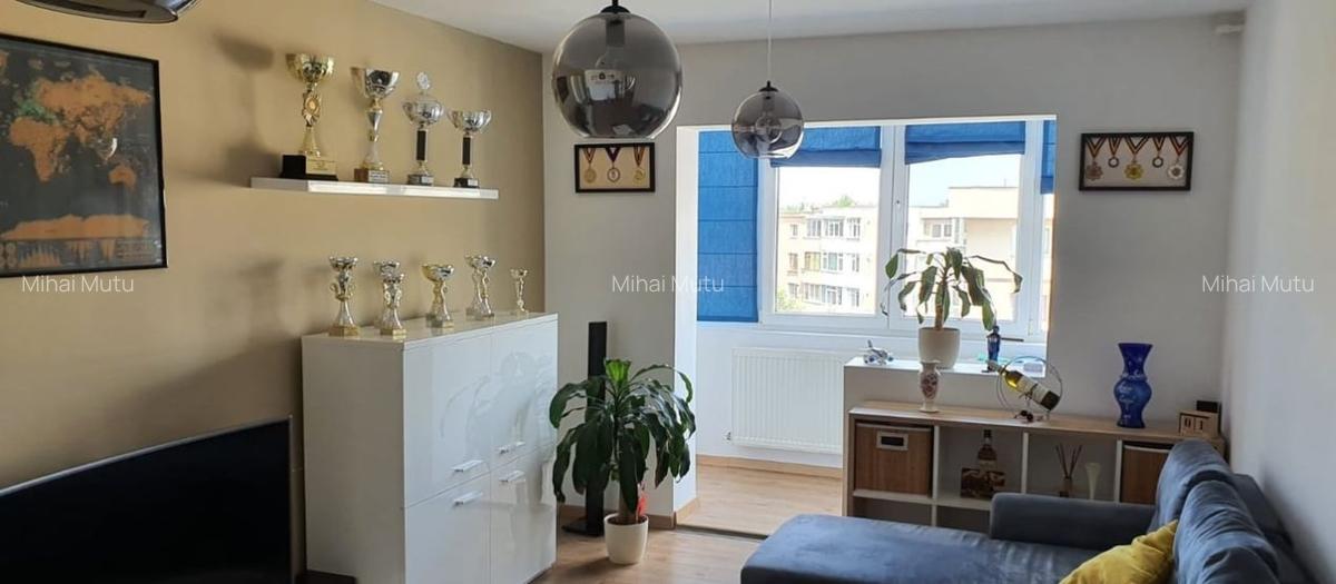 Inchiriere apartament 3 camere 600EUR - 3