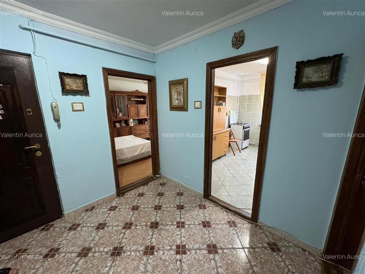 Apartament 2 camere, hol patratl logie + balcon, mobilat 61.500 Euro - 11
