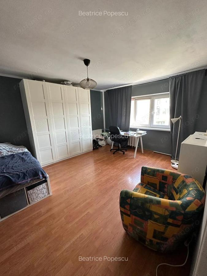 Apartament 3 camere metrou Timpuri Noi Decomandat - 2