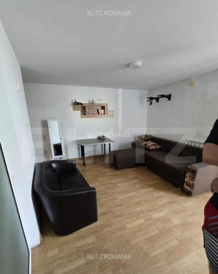 Casa cu 3 camere, 100 mp, zona centrala - 2