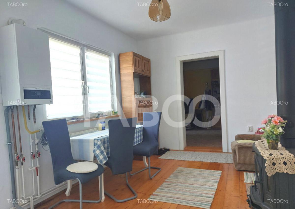 Casa de vanzare 6 camere 260 mp gradina zona foarte linistit - 7
