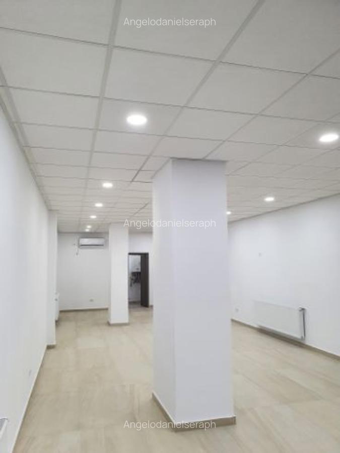 Spatiu comercial parter de inchiriat - 73 mp - 600 €/lună - Showroom Bloc DC5, Ramnicu Valcea - 4