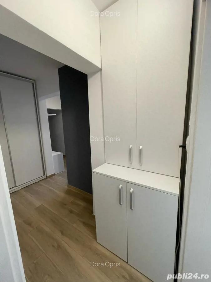 Apartament 3 camere Sannicolau Mare, ultracentral Str. Republicii, Bl. R6 65 mp + balcon - 1
