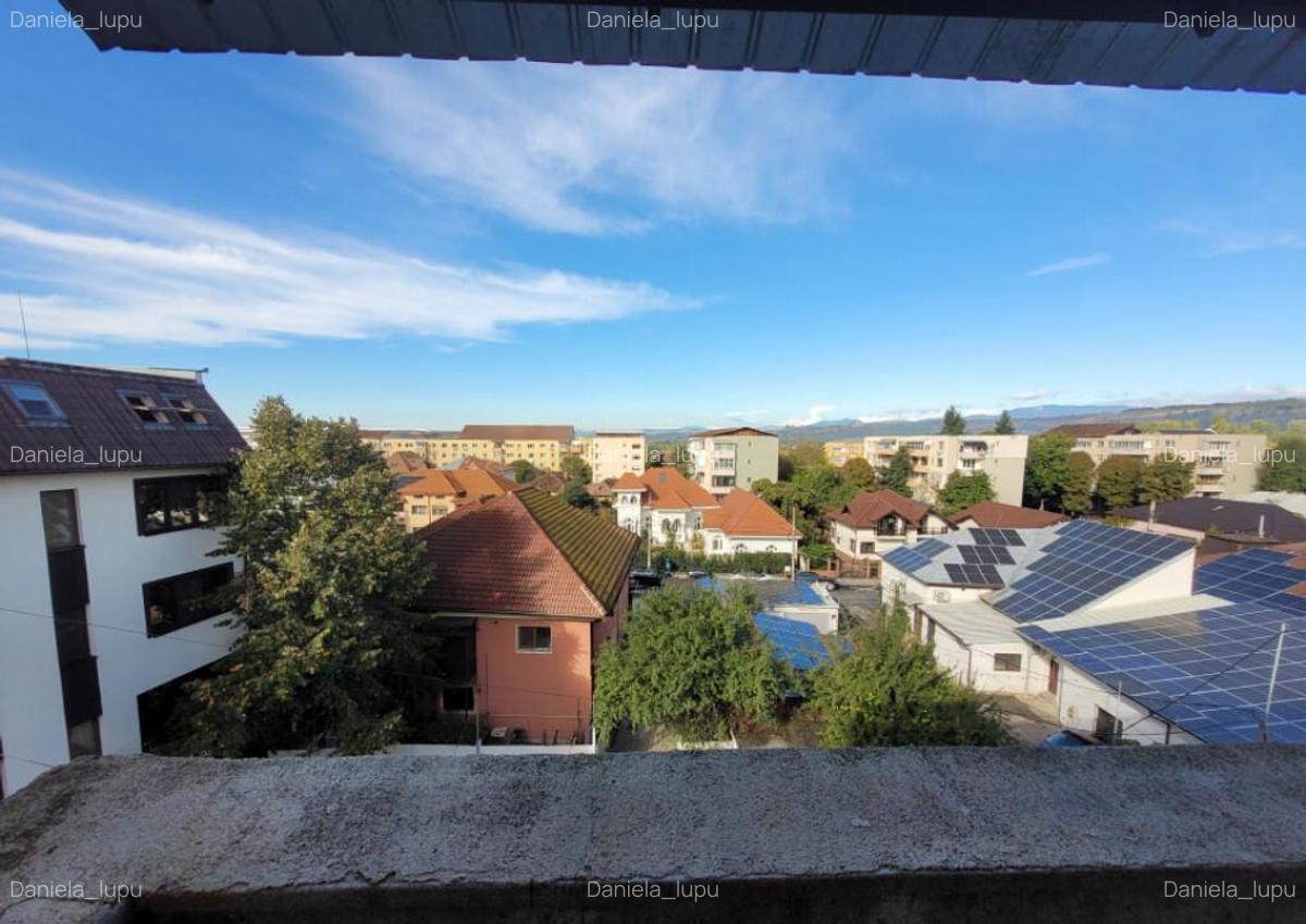 Apartament 2 camere, decomandat, semicentral, Targu-Jiu - 10 Apartament 2 camere, decomandat, semicentral, Targu-Jiu - 10