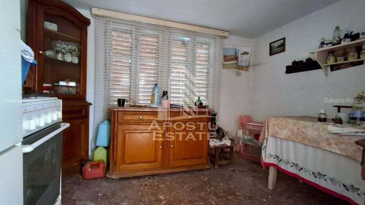 Casa individuala cu etaj pe 3 insule - 2