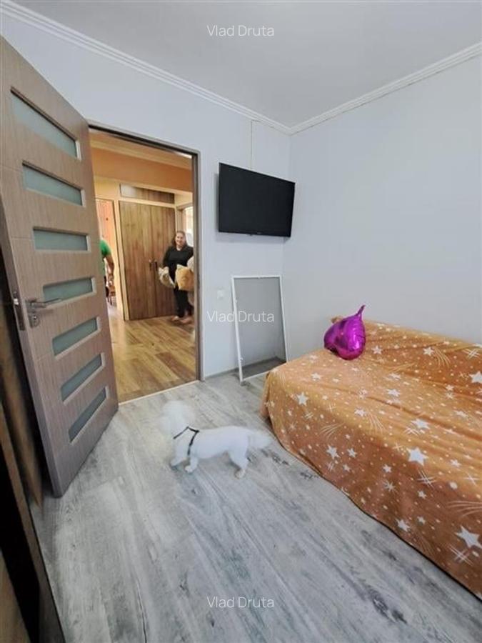 Apartament cu 4 camere decomandat în Rogerius - 7