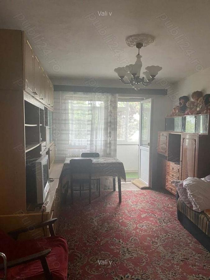 Vanzare apartament decomandat - 7