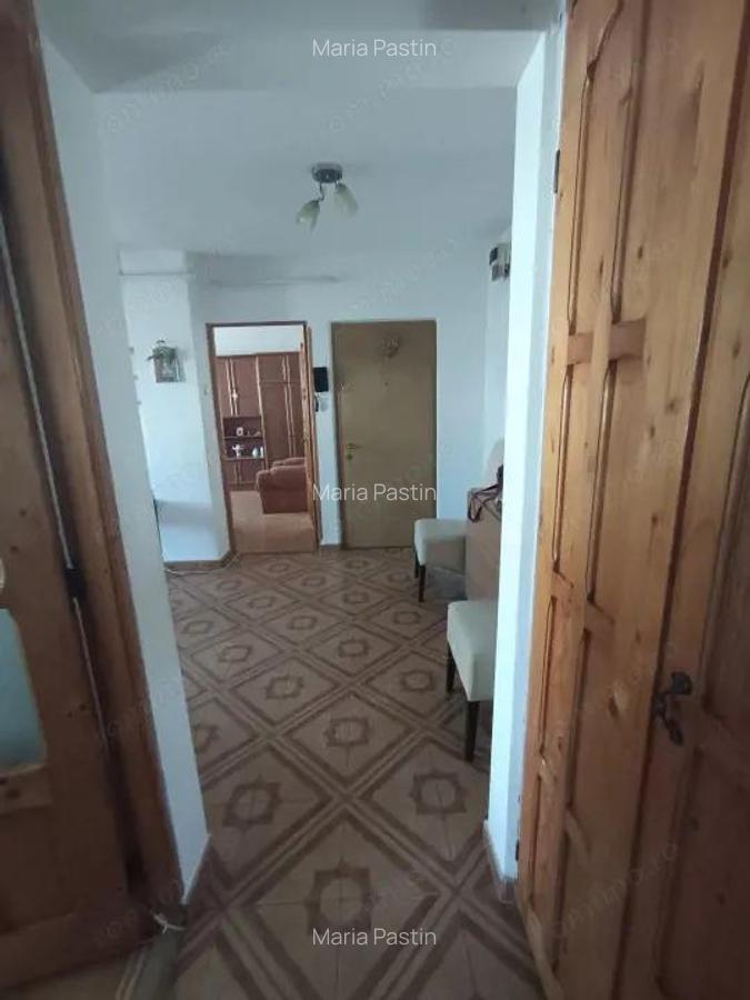 Vanzare apartament 2 camere Targoviste- zona Catedrala - 2