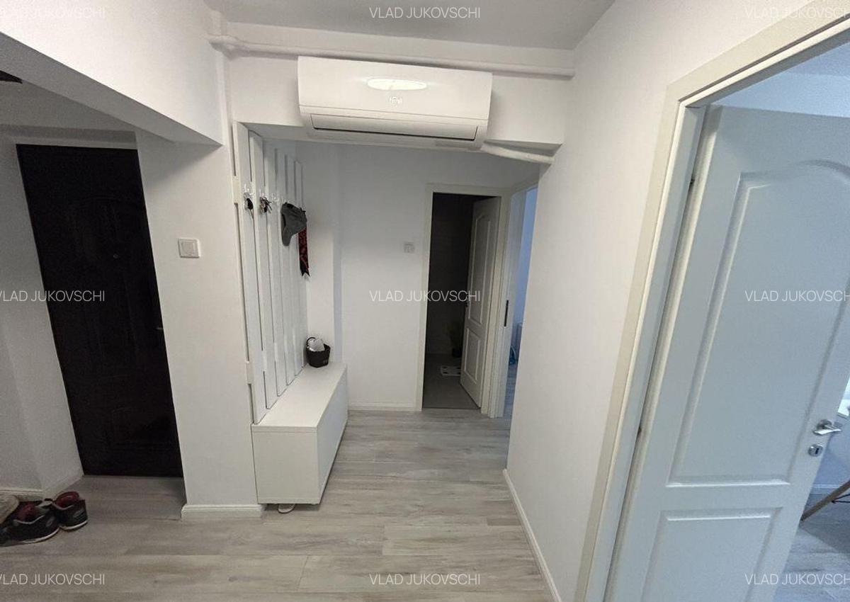 Apartament 3 camere zona Tomis III - 8