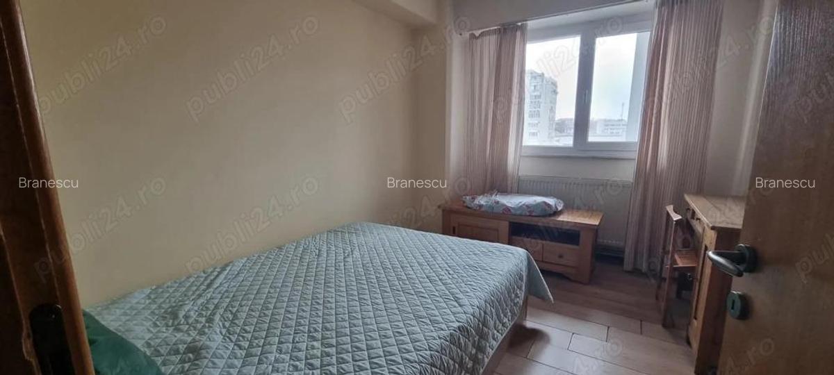 Inchiriez apart. 3 camere, Pitesti, I.C.Bratianu, deasupra Policlinicii 2 mai - 7