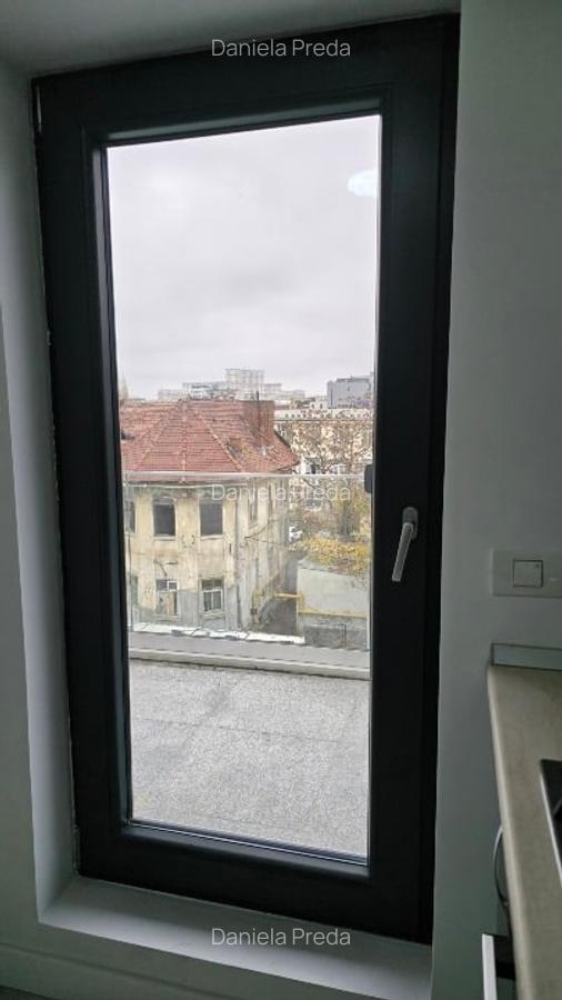 Tineretului/Carol Metrou. 2 camere nou, mobilat si utilizat complet. Proprietar - 8