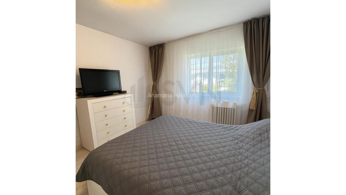 Apartament cu 3 camere decomandat în Băneasa - 8