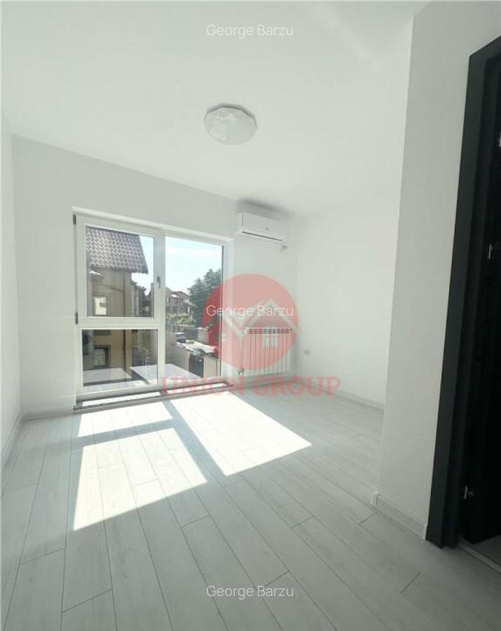 Spatiu de birouri - 3 birouri individuale cu baie proprie, F - 6