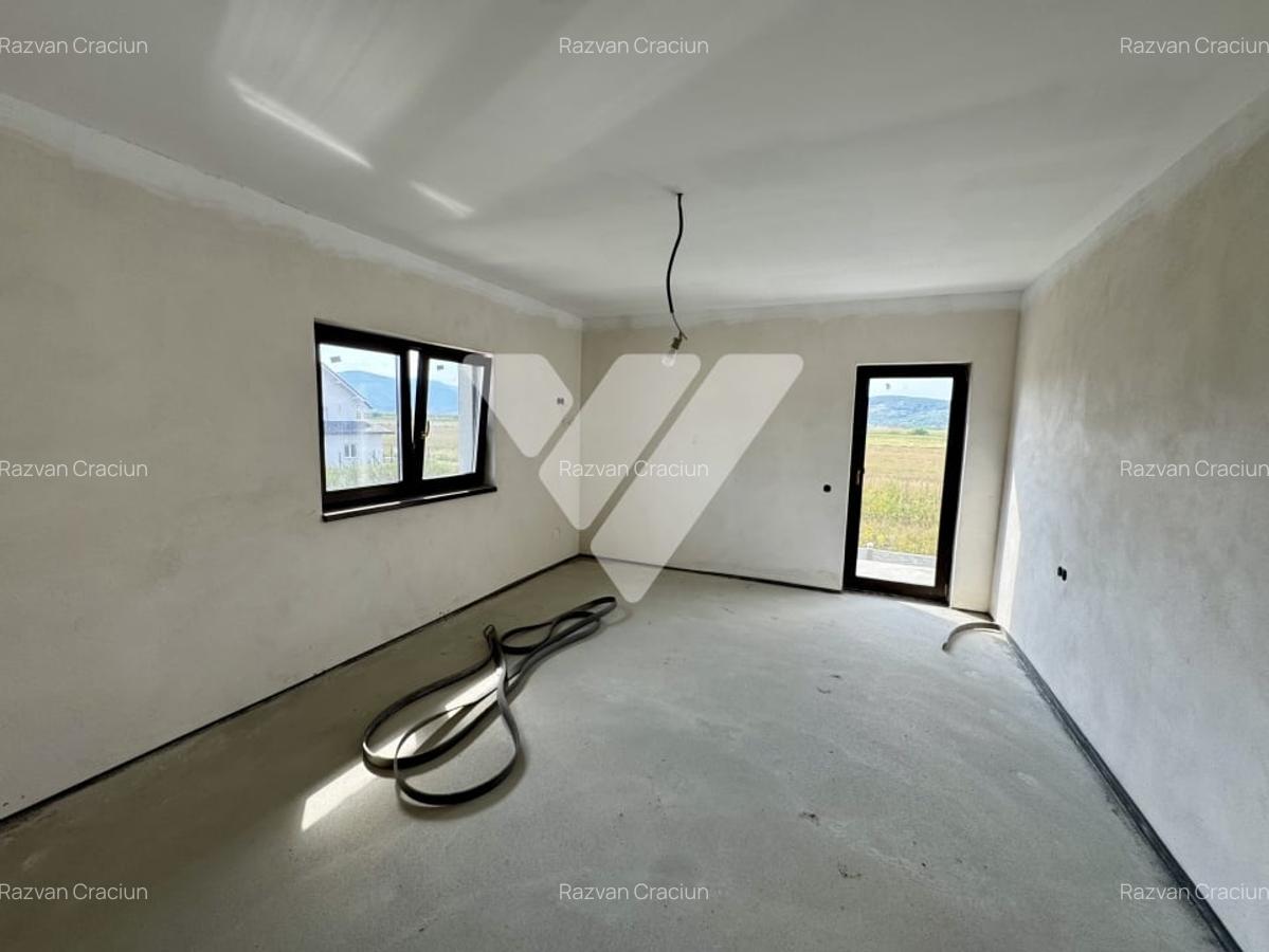 Casa moderna 5 camere si teren 740 mp de vanzare in Cristian Sibiu - 10