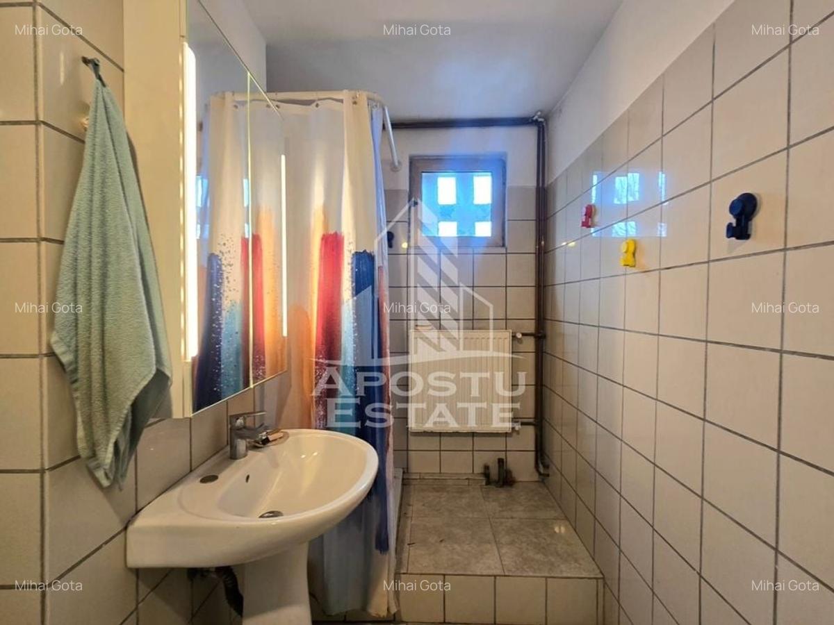 Apartament cu 3 camere, centrala proprie, Circumvalatiunii - 11