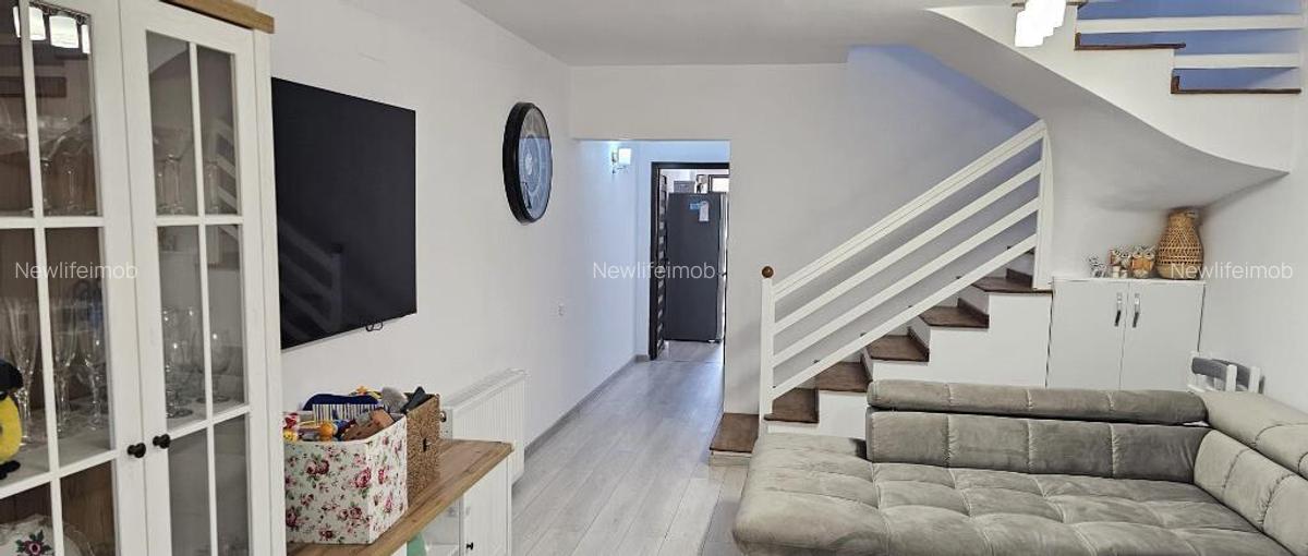 Ovidiu Centru / Casa P+1 - 2