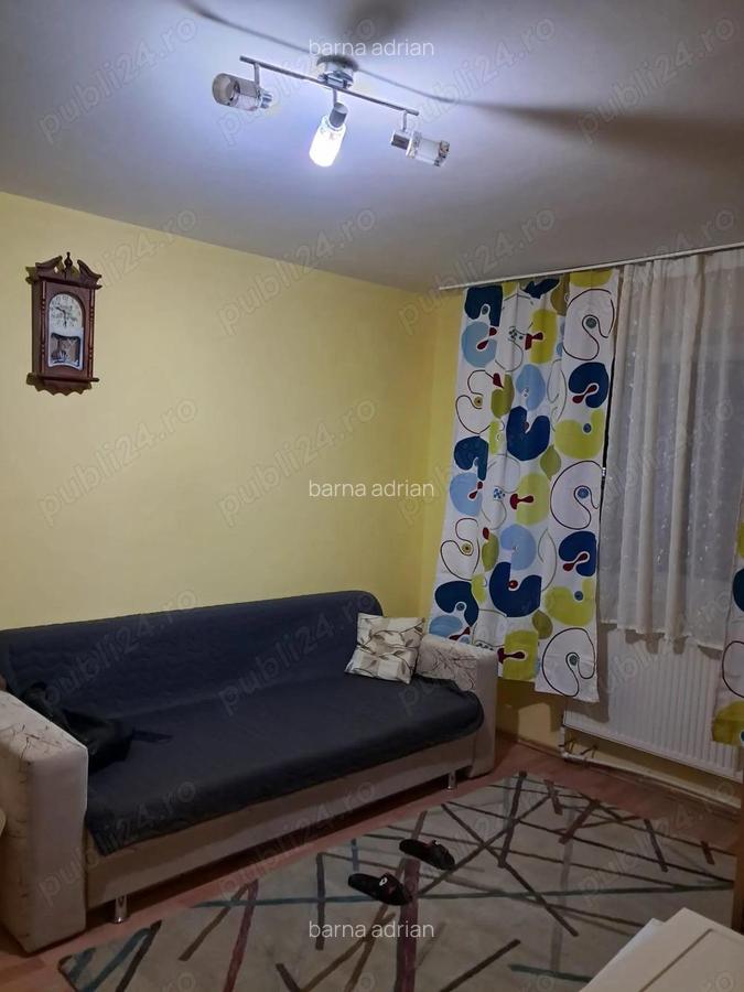 Inchiriez garsoniera zona Steaua - 1