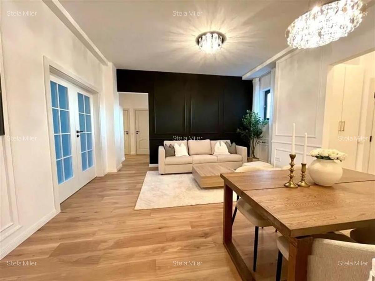 Apartament cu 3 camere semidecomandat în Universitate - 1