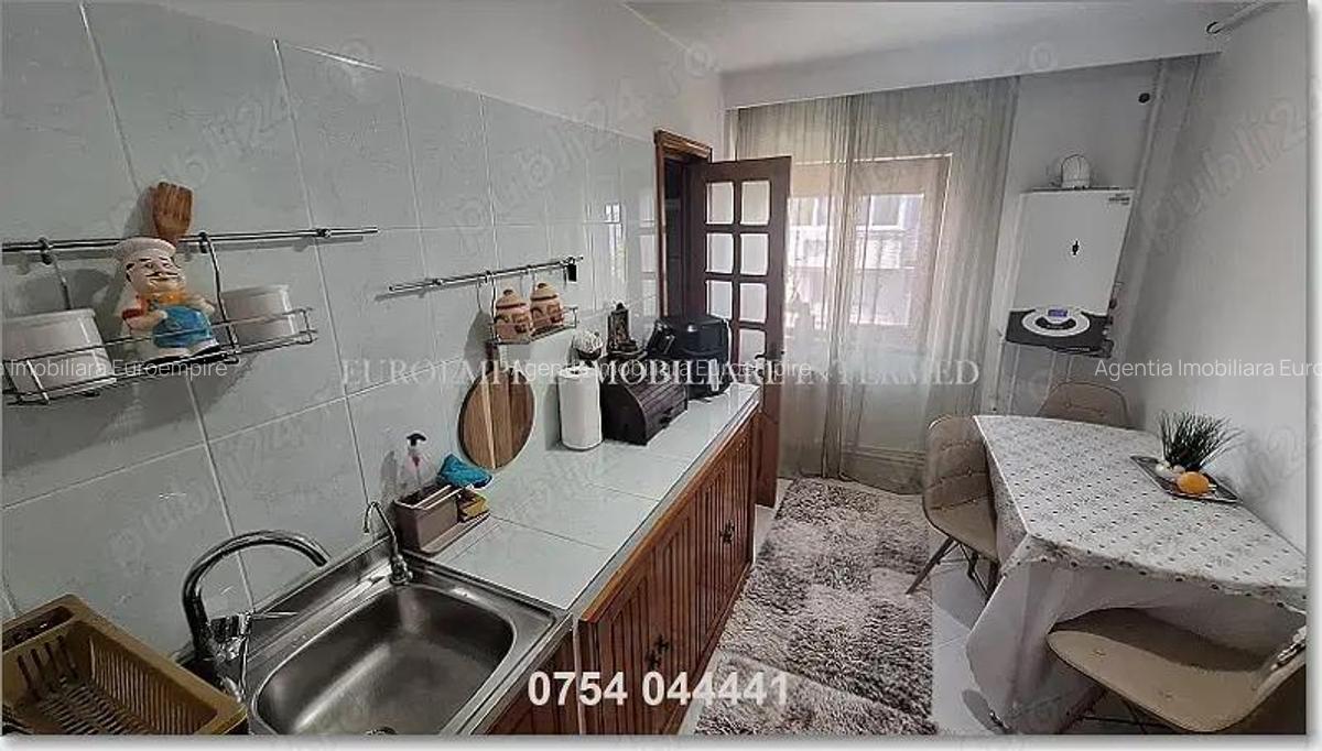 Apartament de vanzare in Constanta, Km 4 5 - 2 camere, 63 mp - 13