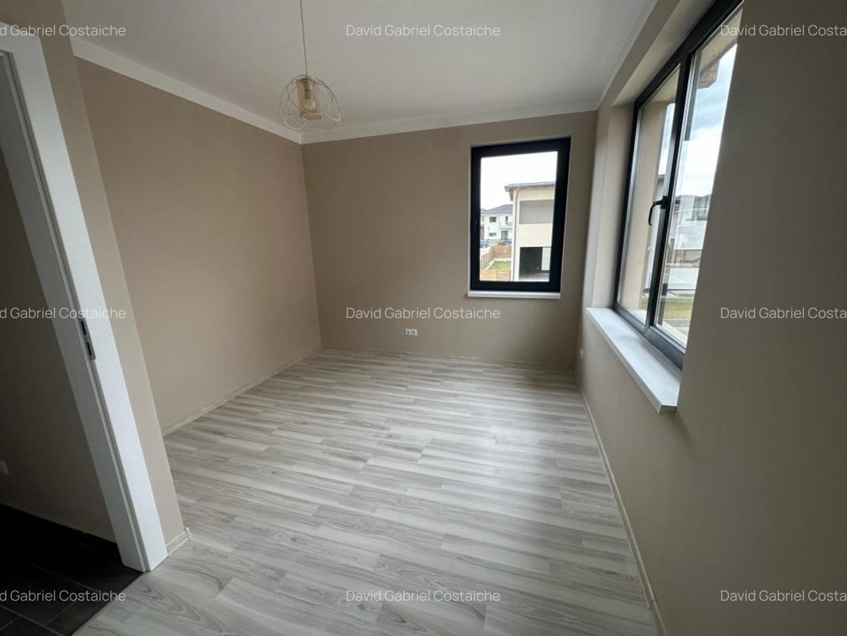 Casa individuala de 4 camere, 129 mp utili, curte 445 mp., garaj, Pet Friendly. - 5