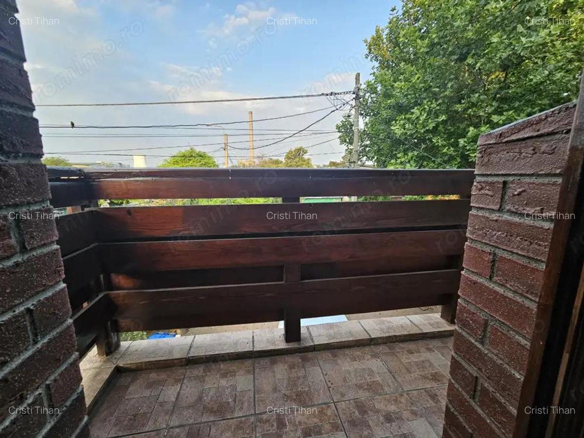 Casa 300mp utili- teren 550mp Sector 4 - Luica Giurgiului Piata Resita - 14