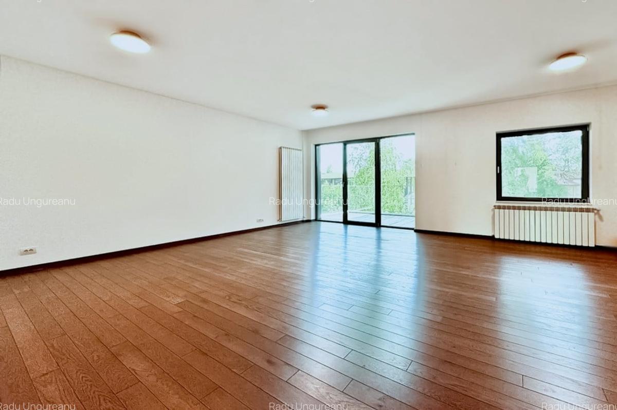 Apartament cu 5 camere decomandat în Floreasca - 2