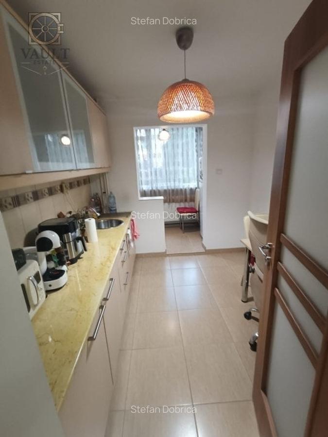 Apartament cu 3 camere semidecomandat, mobilat în Teiul Doamnei - 3