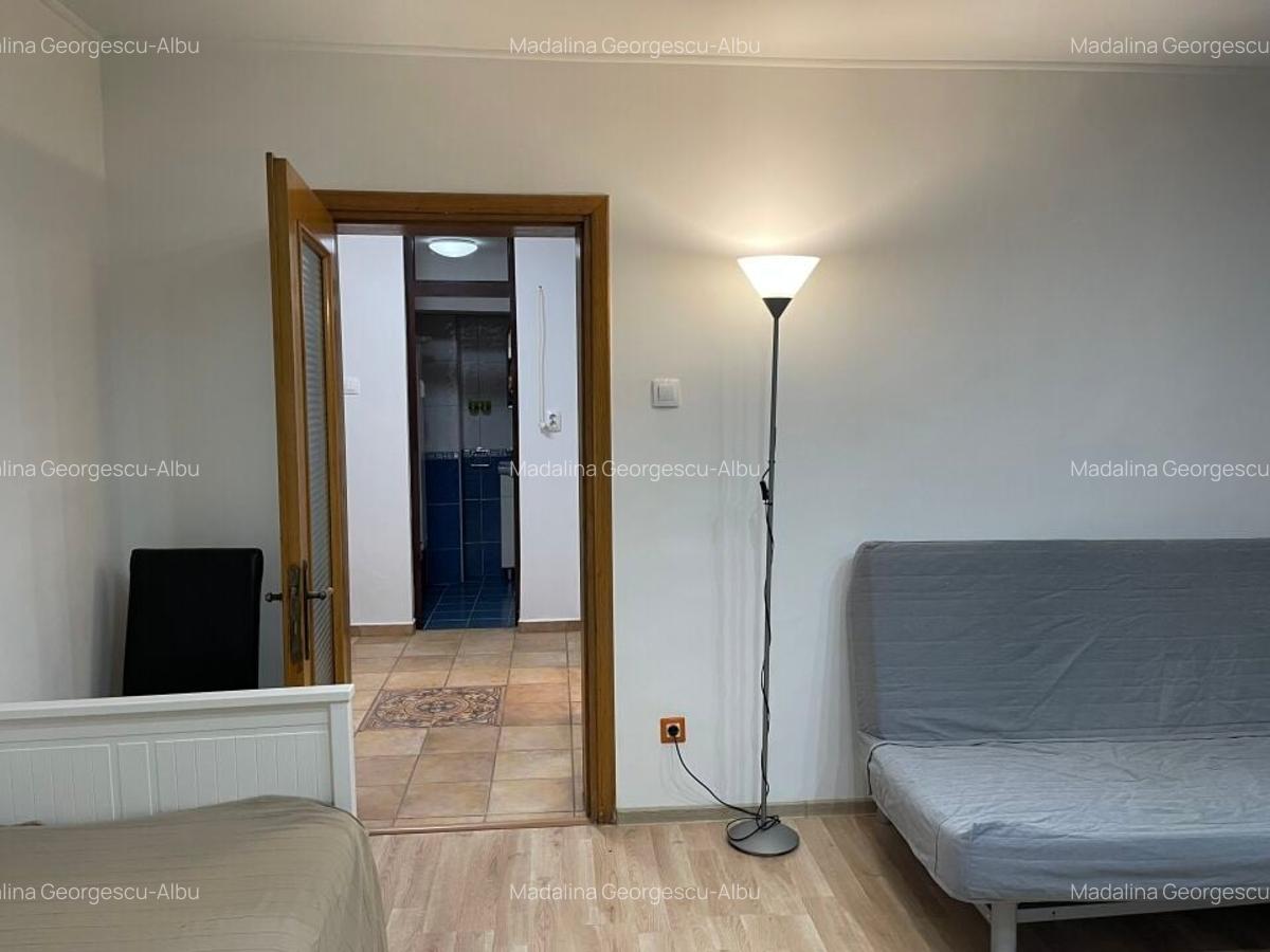 Garsonieră decomandată în Unirii - 6
