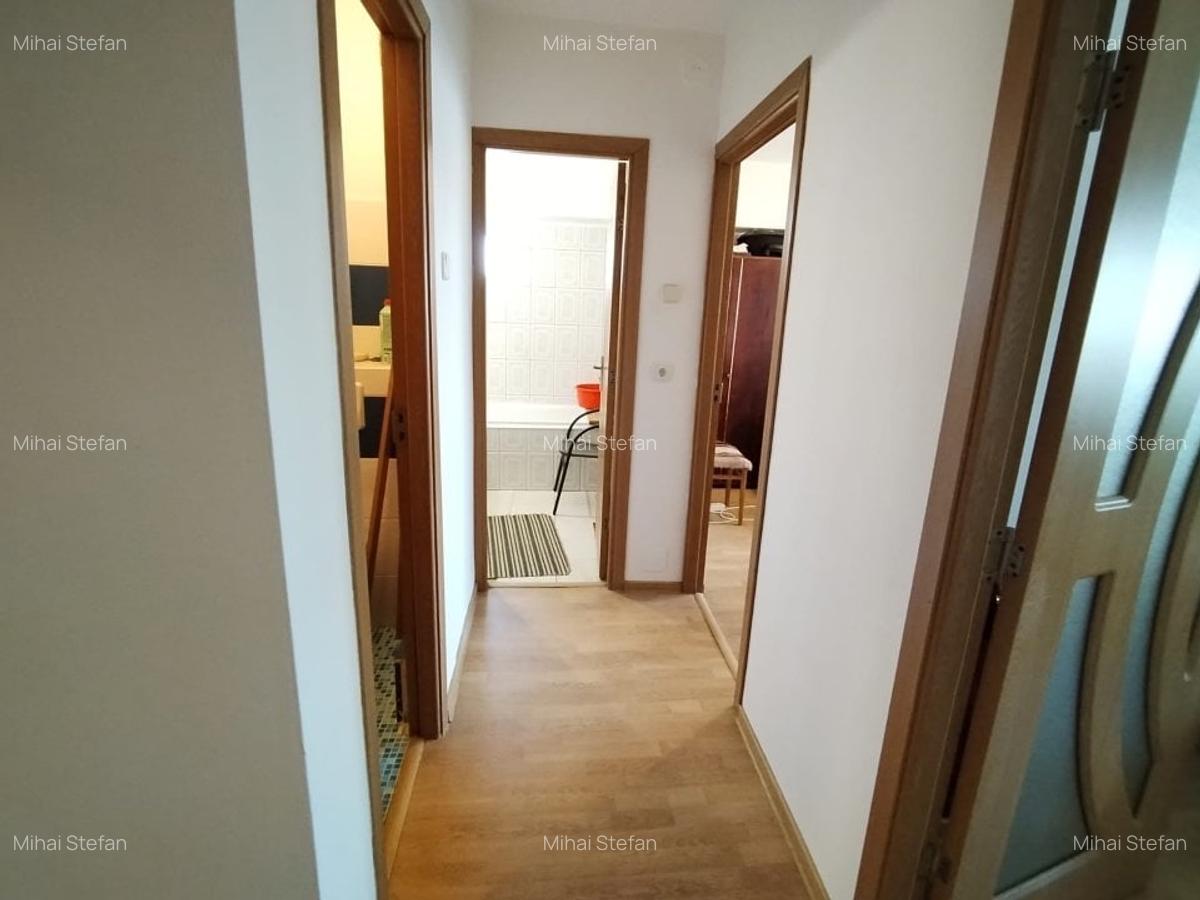 Apartament cu 3 camere decomandat în Aurel Vlaicu - 3