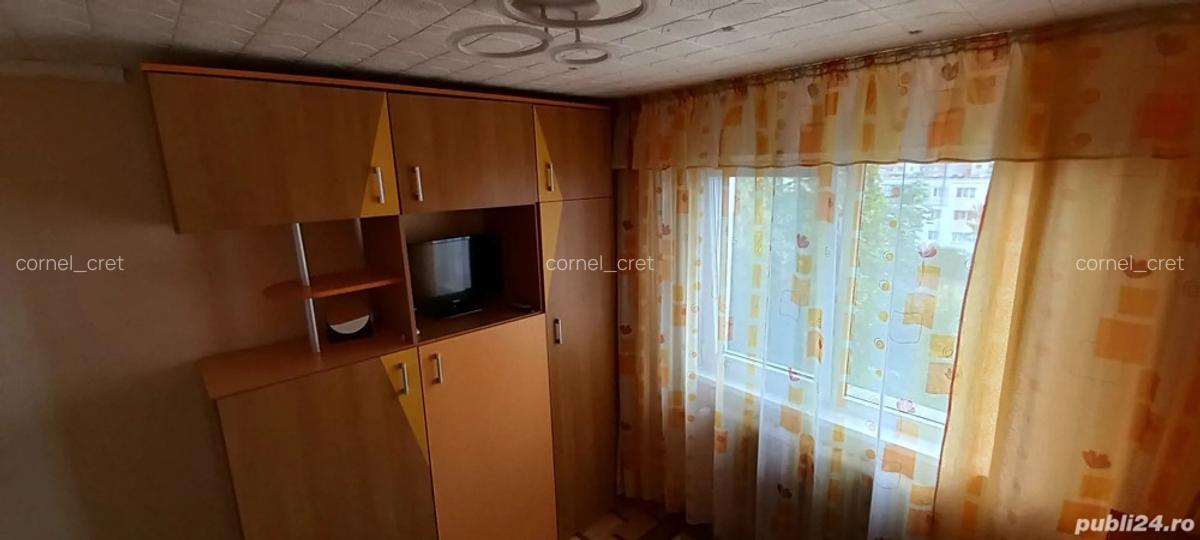 Inchiriez apartament 2 camere - 3