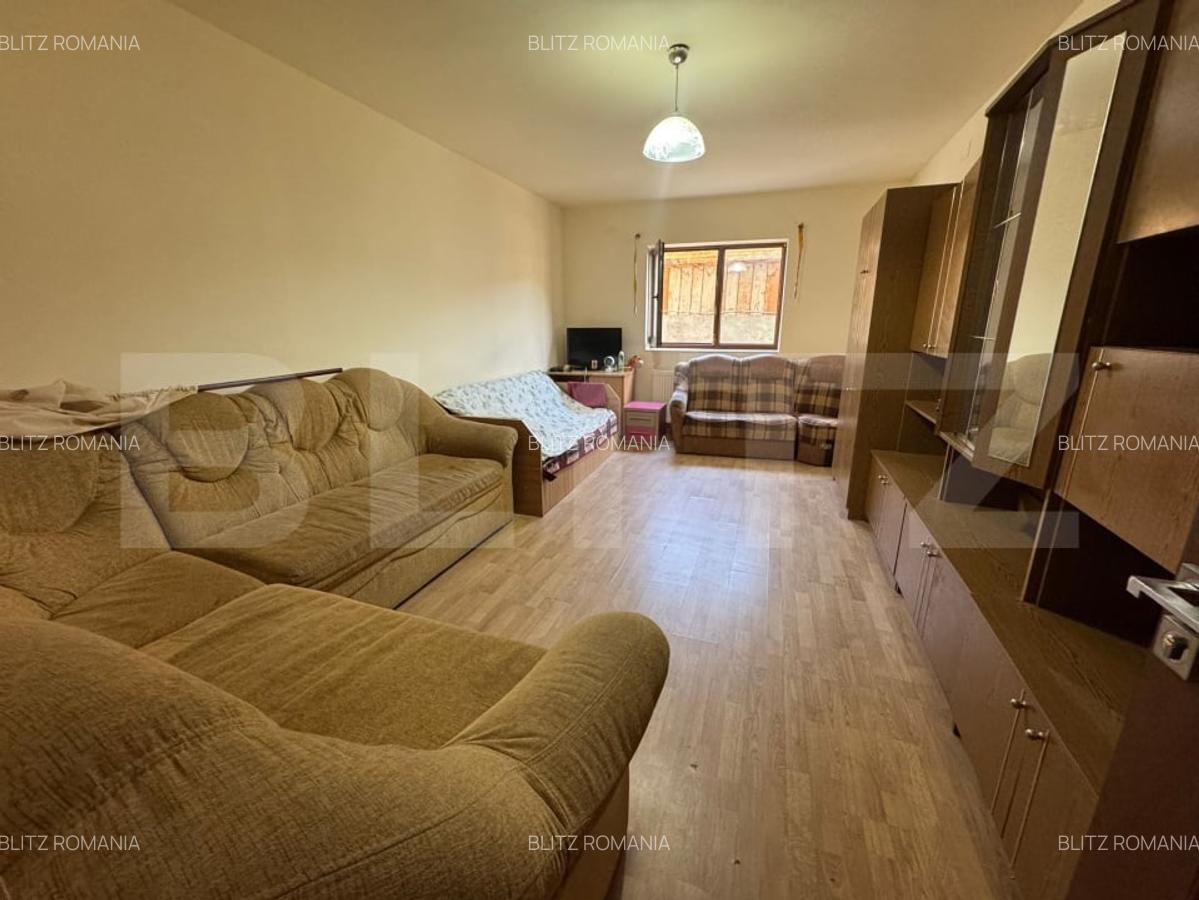 Casa 5 camere, 300 mp, parcari, zona Florilor - 2