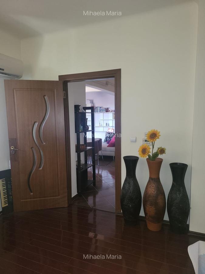 Apartament 2 cam,47 mp, mobilat si utilat, curte 15 mp, boxa 8mp, 135.000 Euro - 4
