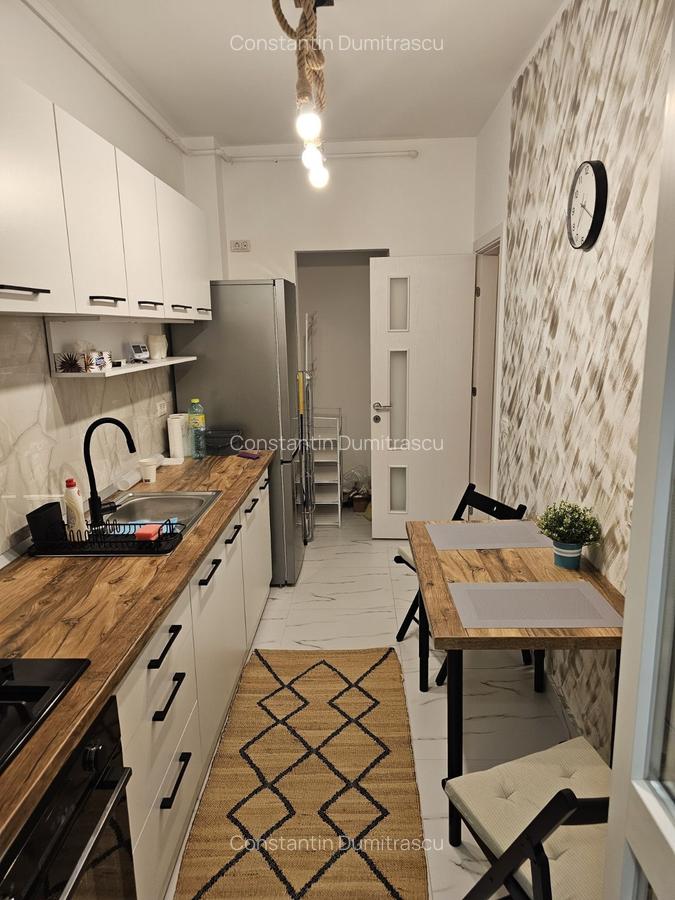 Inchiriez Garsoniera Militari Residence - 1