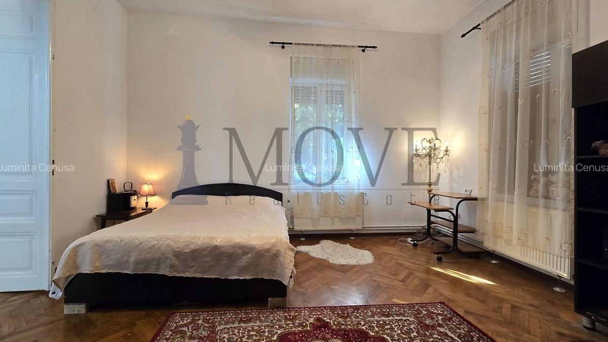 Casa Parter + Demisol în Piata Romana - 15