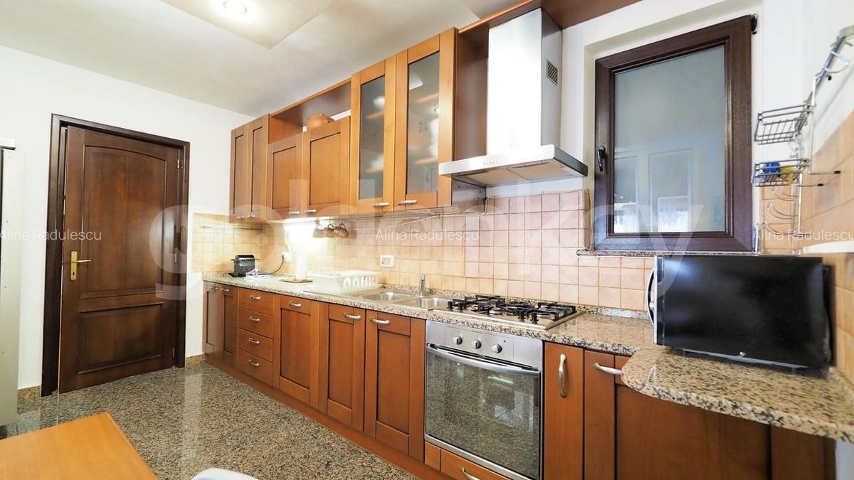 Apartament spatios cu 4 camere | garaj si boxa - 8