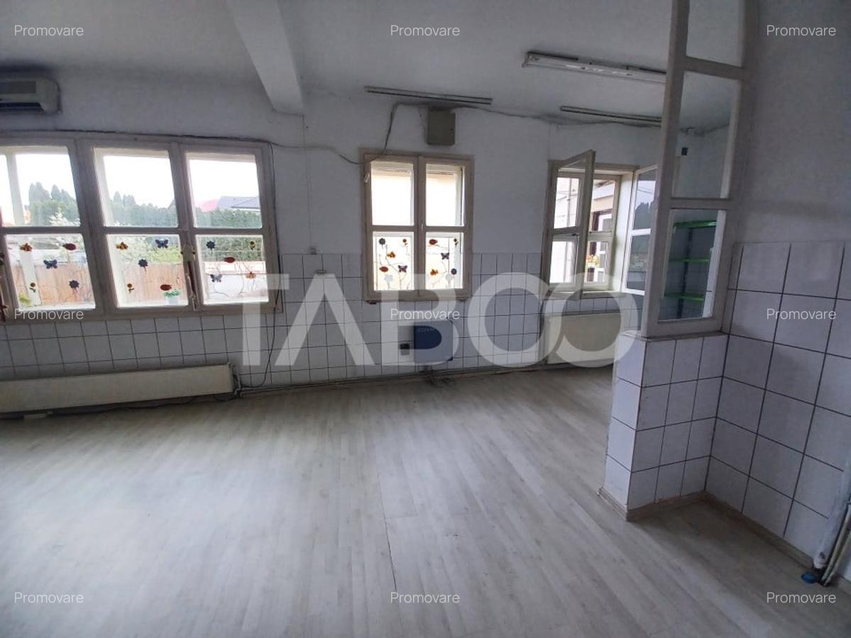 1200 mp teren cu casa individuala de  renovat in zona buna din Sibiu - 4