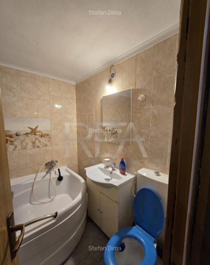 Apartament 3 Camere , Decomandat , Zona Aparatorii Patriei - 9